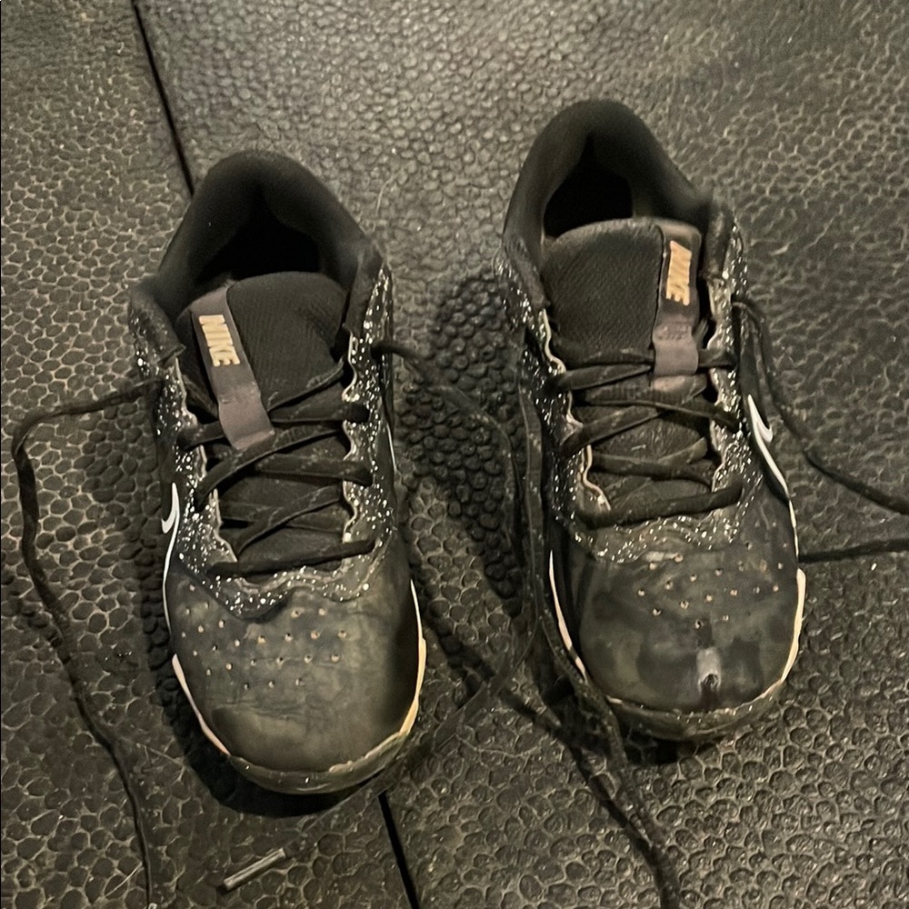 Nike Black baseball Cleats 2Y